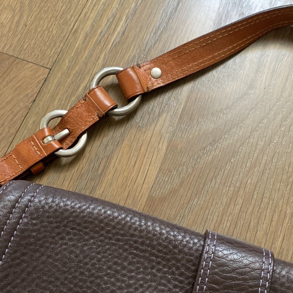 Brown leather Chelsea handbag with light purple stitching and purple interior. - Picture 3 of 6